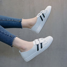 Load image into Gallery viewer, 2018 New Women Ballet Flats Casual Loafers Woman PU Leather Slip-on Classic Basic Fashion Sneakers Global Best Sellers Striking